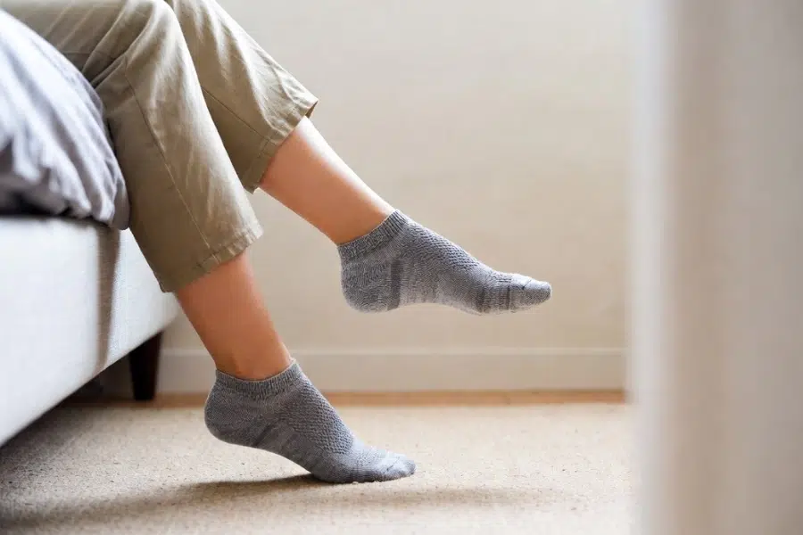 skin care and moisturizing socks for dry cracked feet